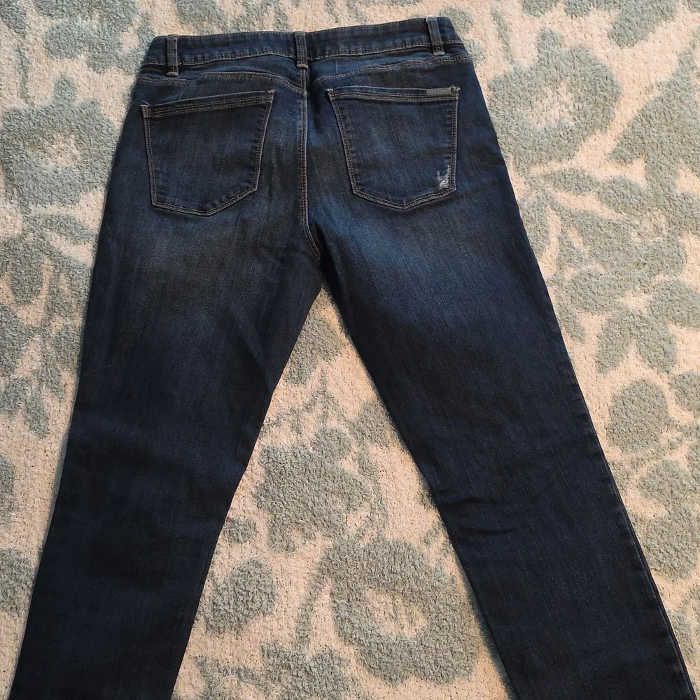 WHBM Skinny Jeans - Picture 5 of 5